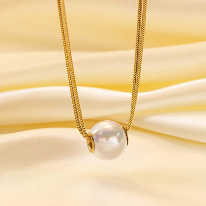 Gold Plated Stainless Steel Anti Tarnish Pearl Studded Pendant