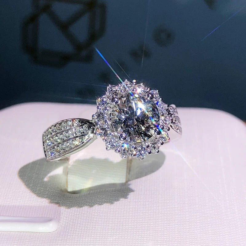 Silver Plated Anti Tarnish American Diamond Crushed Ice Cut Star-Like Finger Ring