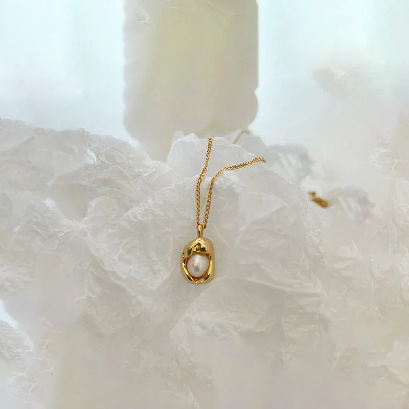 Gold Plated Stainless Steel Anti Tarnish Pearl Studded Contemporary Pendant