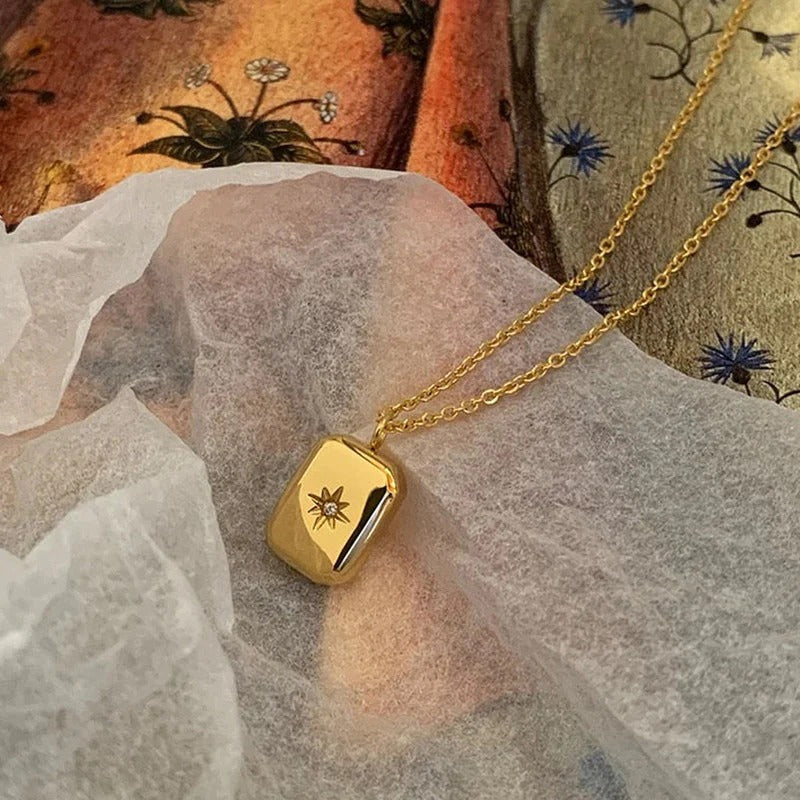 Golden-Plated Anti Tarnish Gold-Toned Star themed Geometric Pendant
